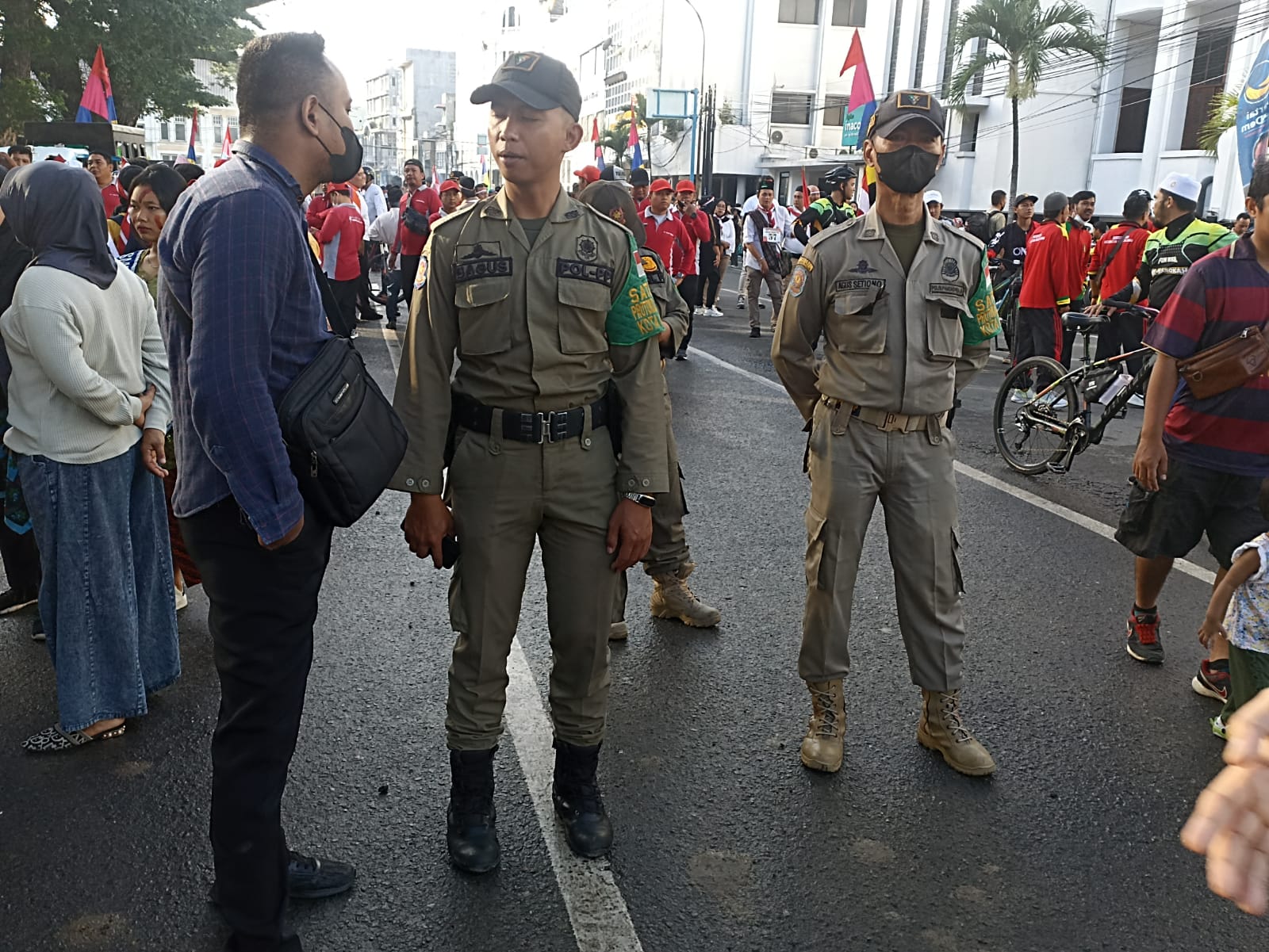 Kegiatan Penjagaan Dan Pengamanan Car free Day Serta kegiatan tapak tilas di Jalan Raden Saleh Medan Sekaligus Memberikan Himbauan Kepada pedagang Kaki lima Di Seputaran Acara ,Serta Menghimbau Kepada Pengunjung agar mematuhi